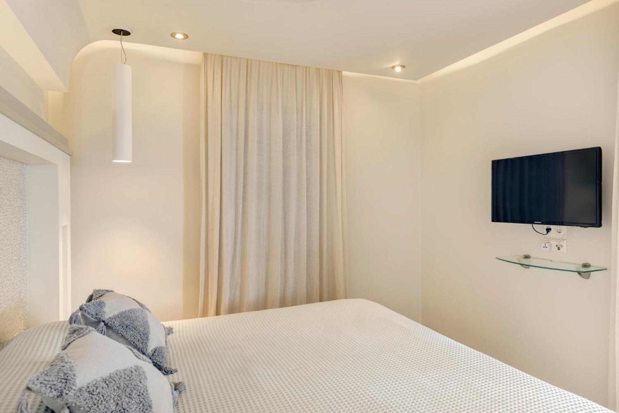 Kouros Art Hotel (Adults Only) Stelida  Ruang foto